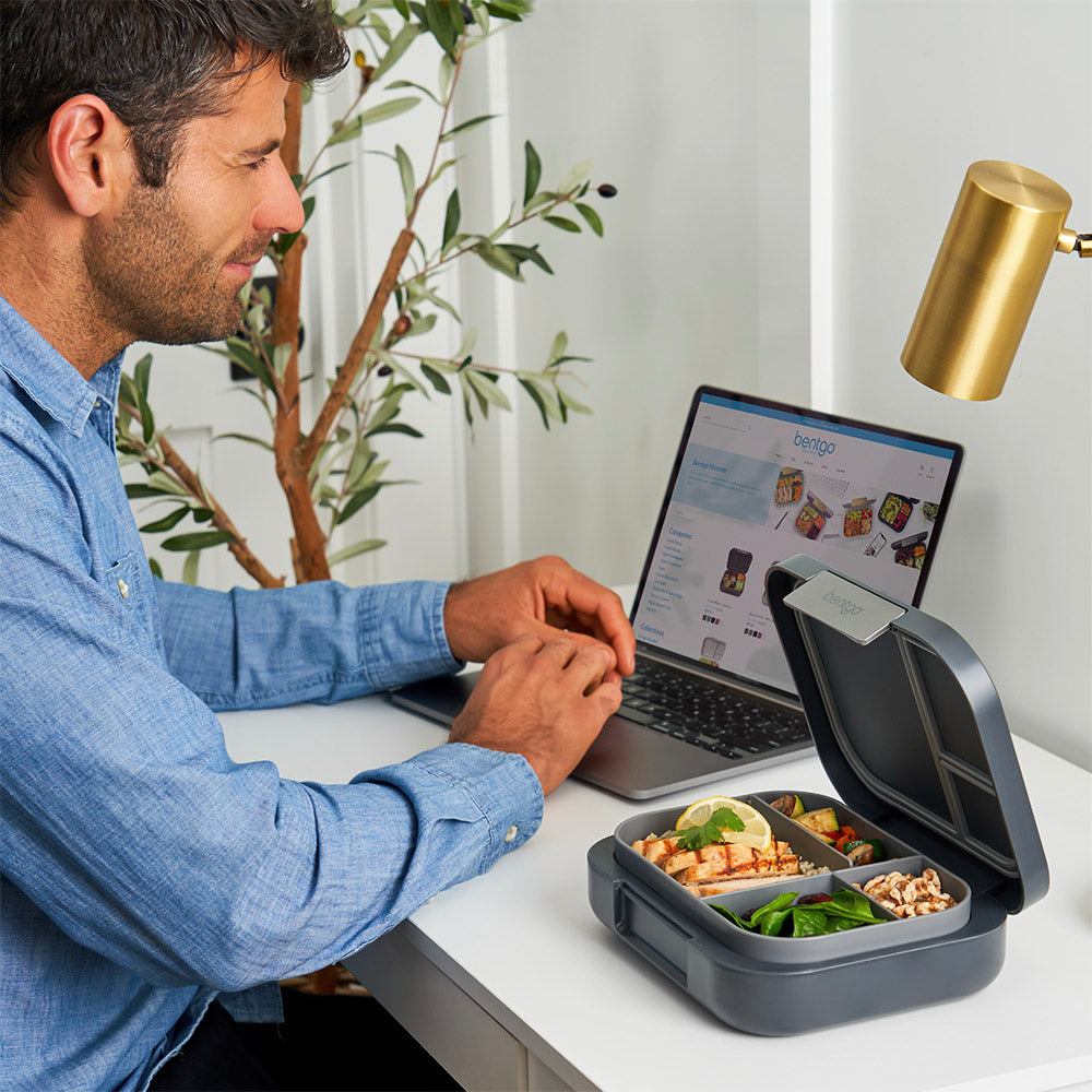 bentgo-modern-lunch-box-and-snack-cup-u2 BGMDNBDL-DG_4.jpg